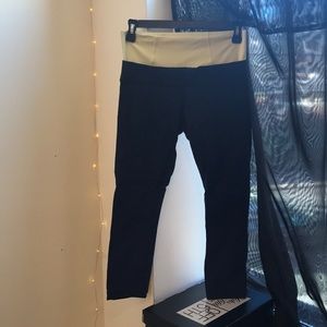 Navy Blue and Yellow Lululemon Crop Leggings Sz 4